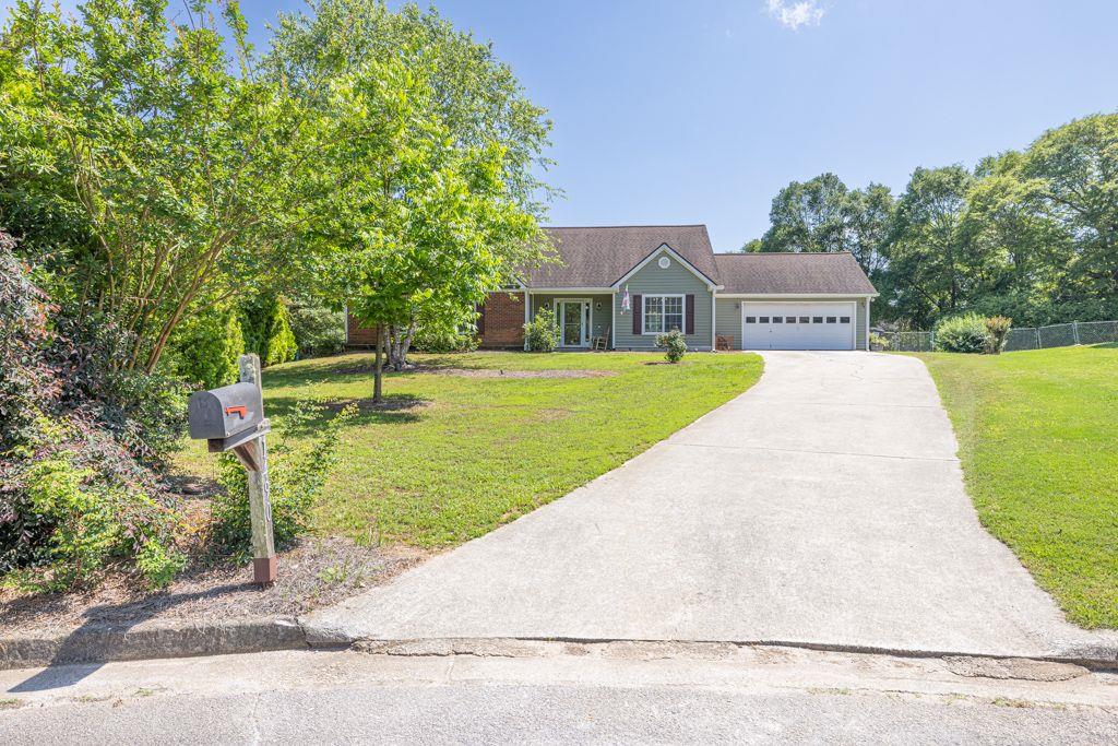 1490 TWIN MANOR Drive