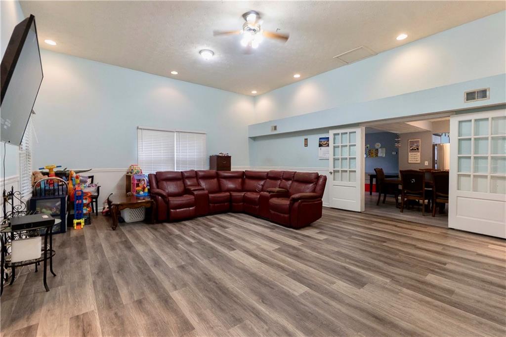 6384 Boyett Drive