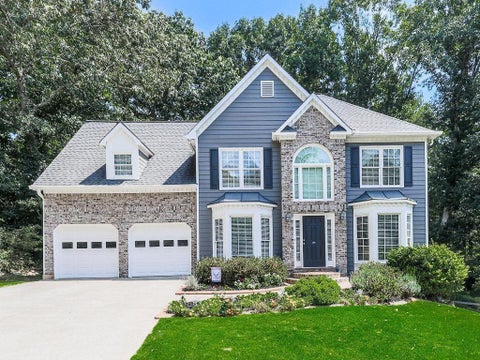 Homes For Sale - 373 Yonah Circle<br/> Cherokee County, Woodstock, GA 30189