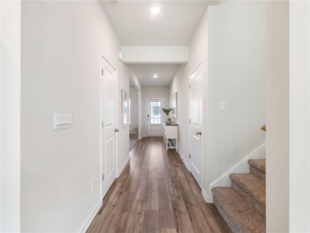 5876 HACKBERRY Lane