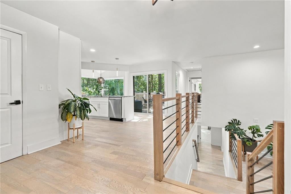 200 Pitch Lake Lane