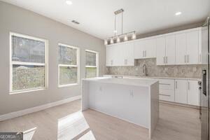 7428 Mockingbird Trail