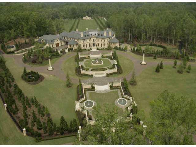 Over 50 million +/- to build!Reduced 32 Million!!WOW 'Le Reve'(the Dream in French)Built by Jerry Bonner/Architect Norman Askins/world-class standards with a rich traditional European design/nestled in northern part of Atlanta located on 72+/- acres of gardens,streams,private golf course FULLY FURNISHED!