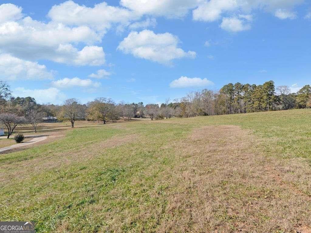 597 Highway 82