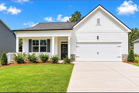 Homes For Sale - 6067 Airedale Drive<br/> Union City, GA 30291