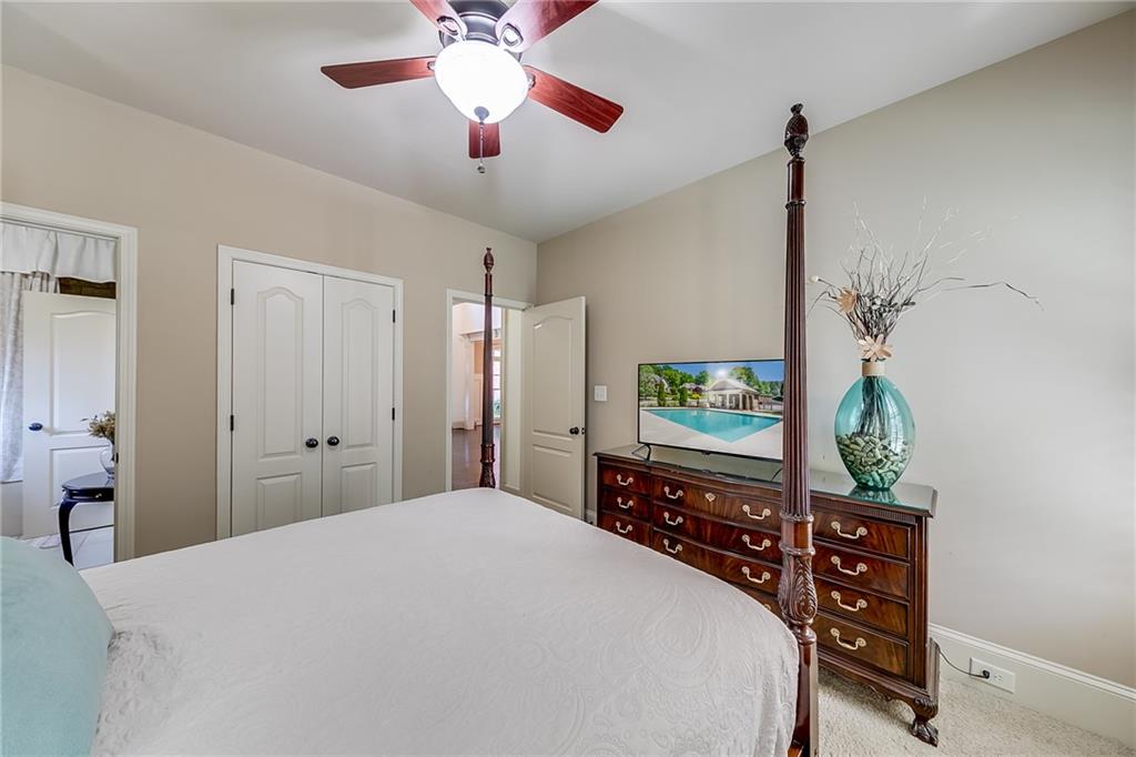 5925 Boulder Bluff Drive, Cumming, Georgia image 30