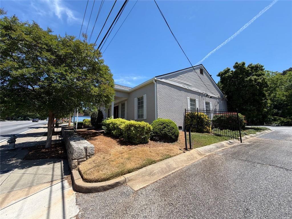 3080 Campbellton Road SW