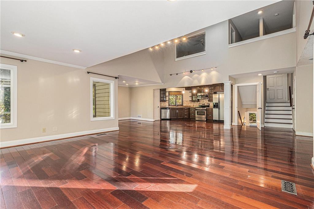 3297 Post Oak Tritt Road