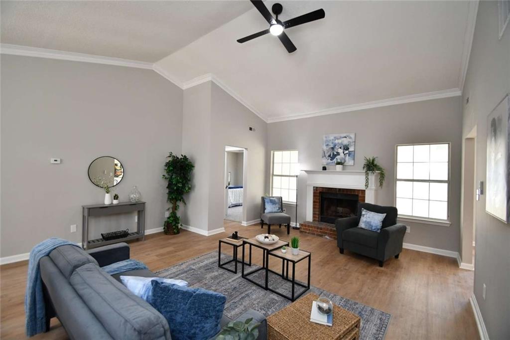 7586 Briar Crest Court