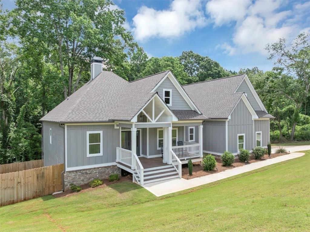 1021 Windsor Creek Drive