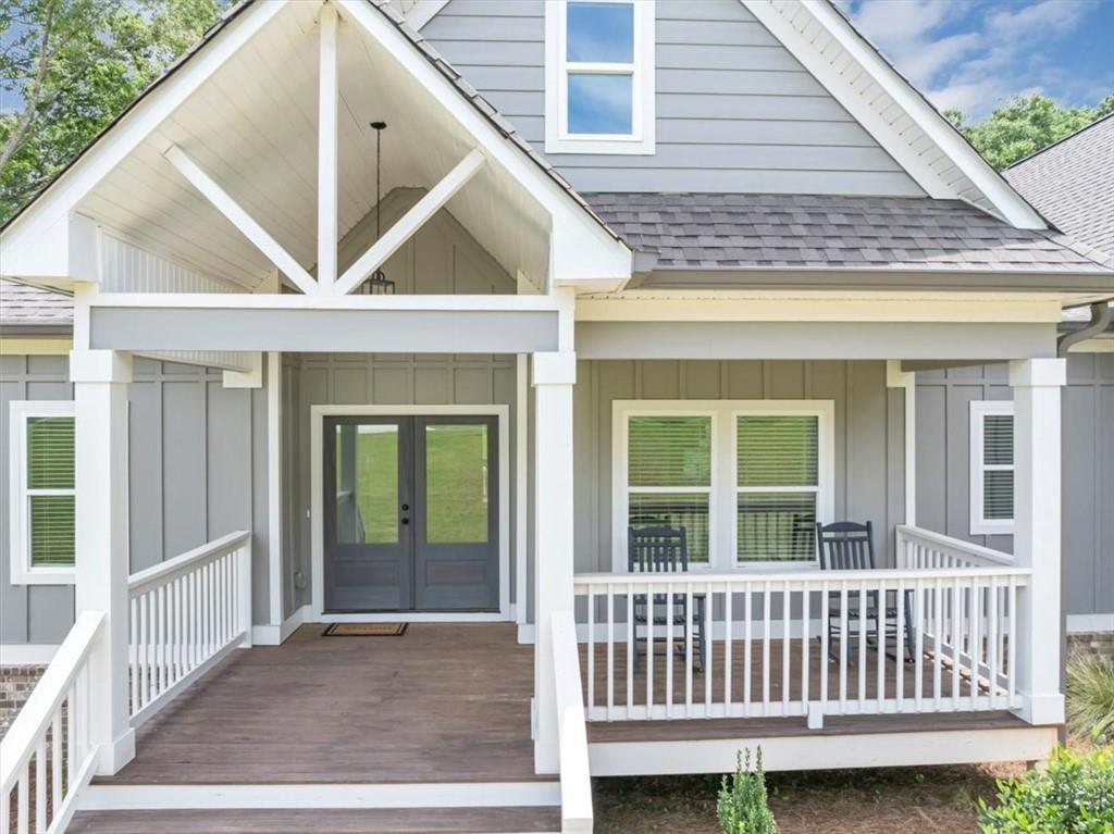 1021 Windsor Creek Drive