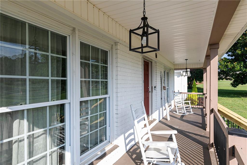2598 Macland Road