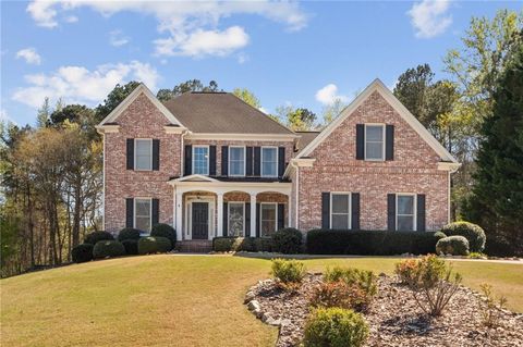 Homes For Sale - 4630 Willowbrook Court<br/> Cumming, GA 30028