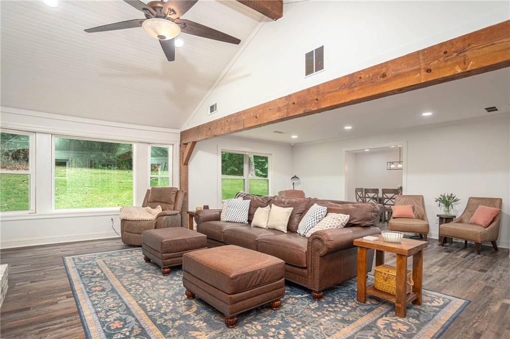 1776 Bear Cave SW