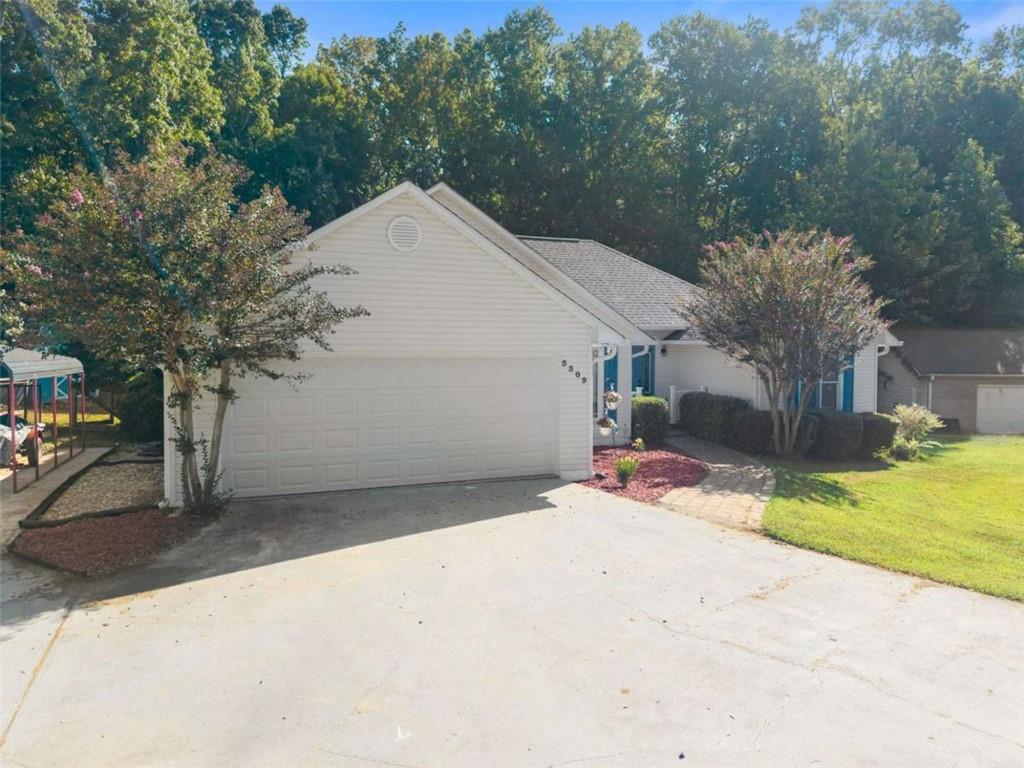 3309 Jean Marie Lane