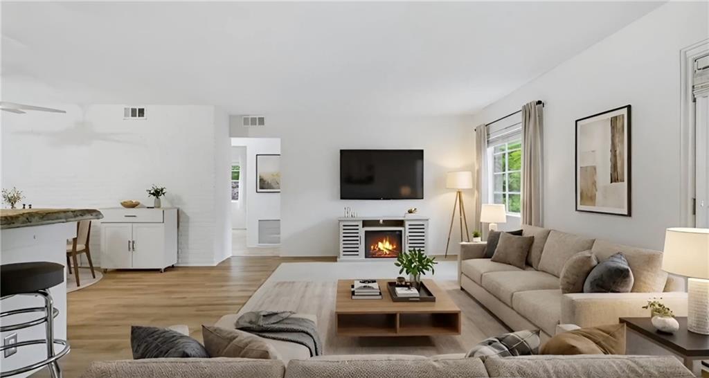 1381 Normandy Drive NE 2