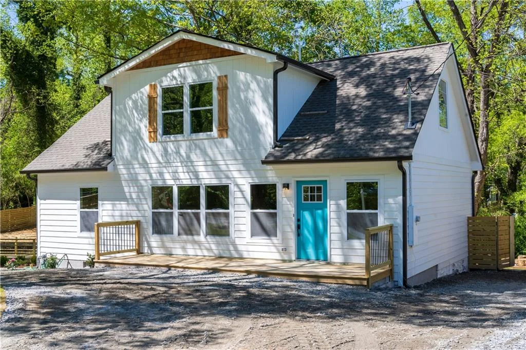 1677 North Avenue NW