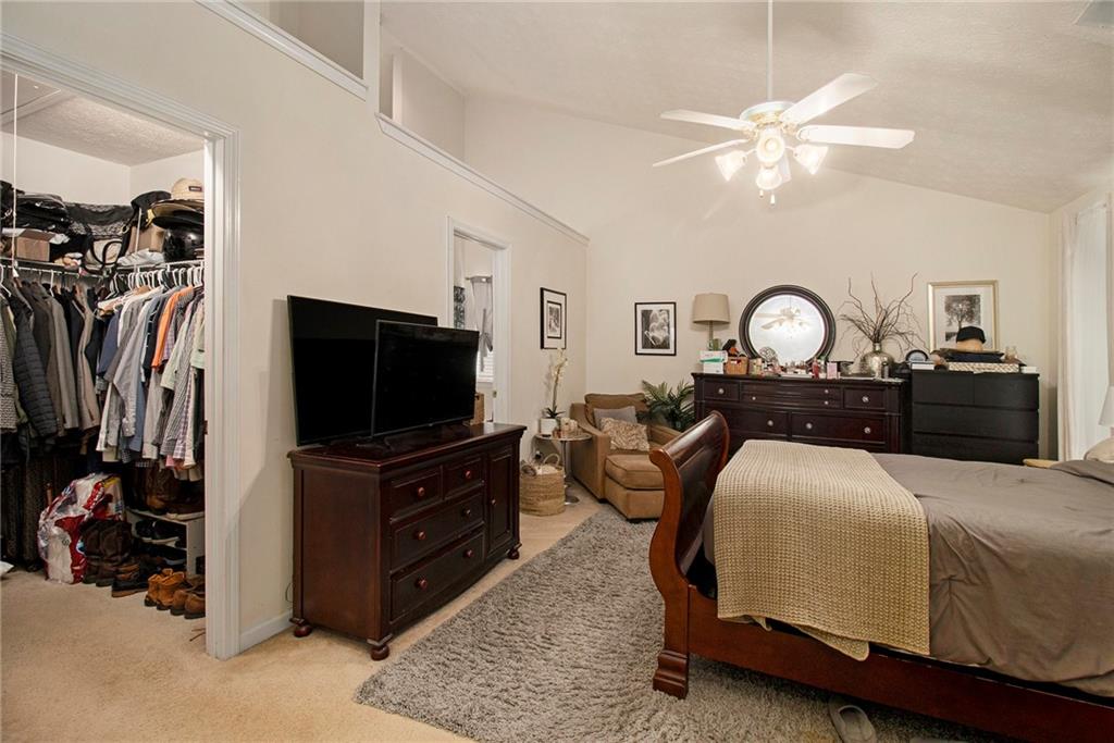 1290 Silverstone Trail, Jonesboro, Georgia image 10