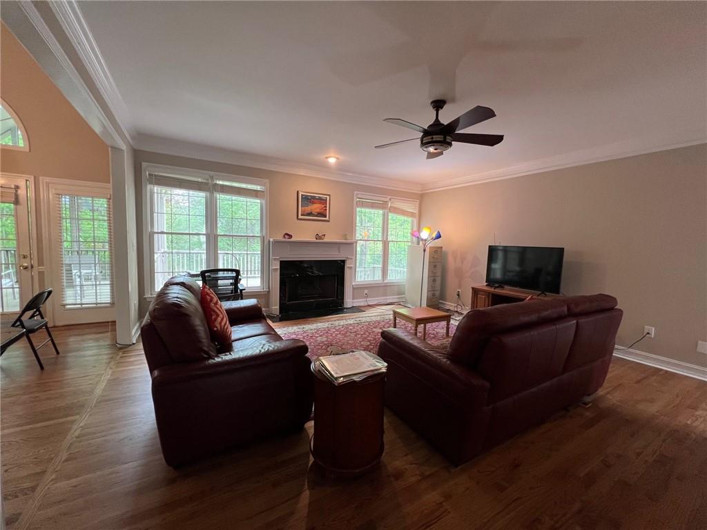 4615 Kilmersdon Lane, Suwanee, Georgia image 7