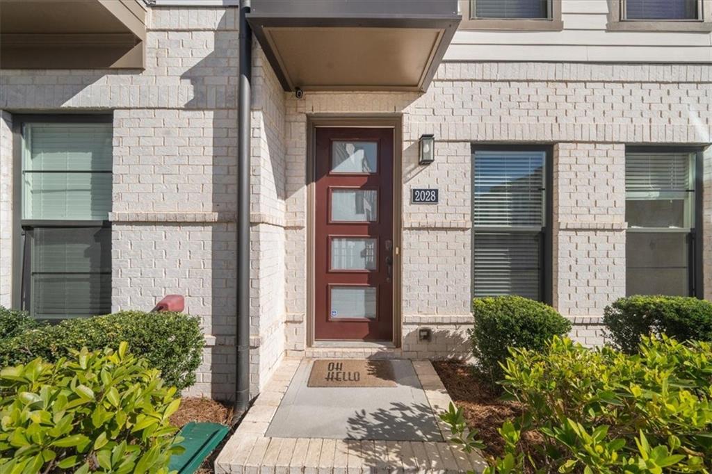 2028 Holtz Lane