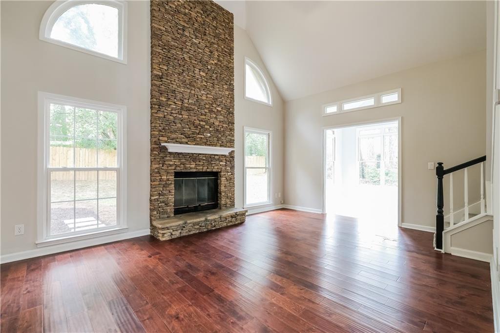 566 Shadow Oaks Drive