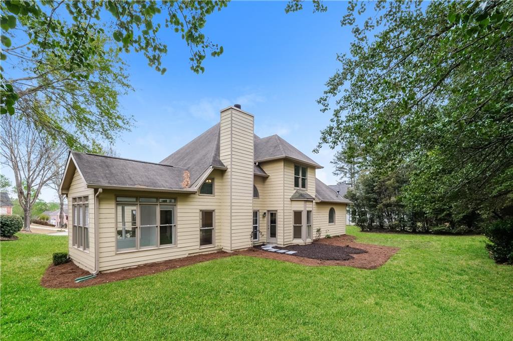 566 Shadow Oaks Drive