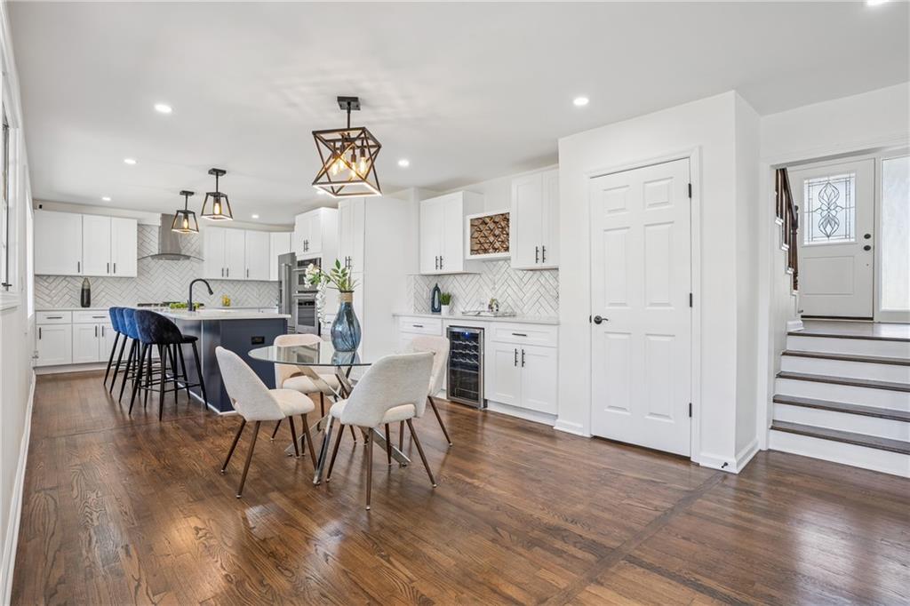 335 Amberidge Trail, Atlanta, Georgia image 11