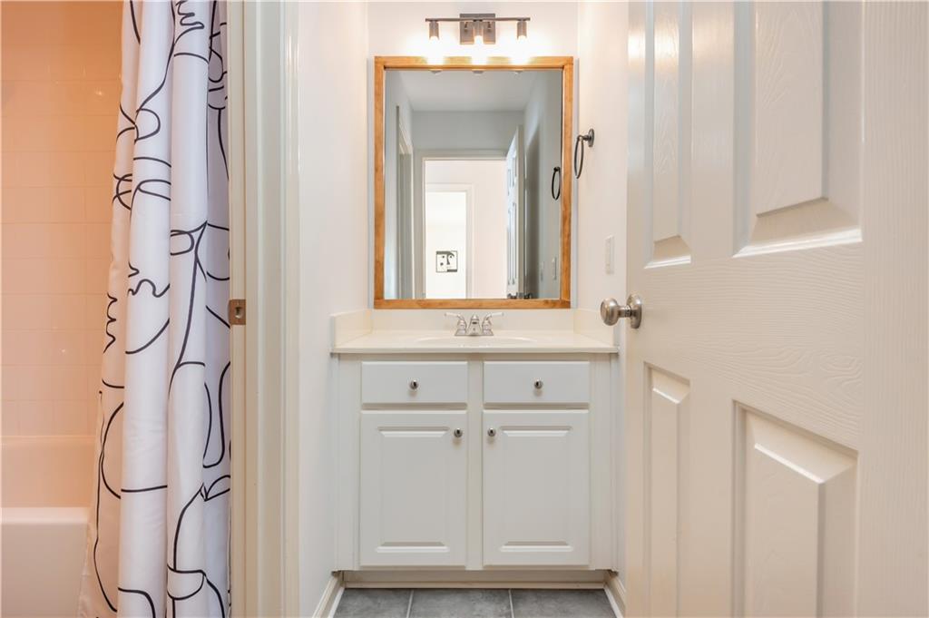 2918 Arbor Creek Lane, Atlanta, Georgia image 42