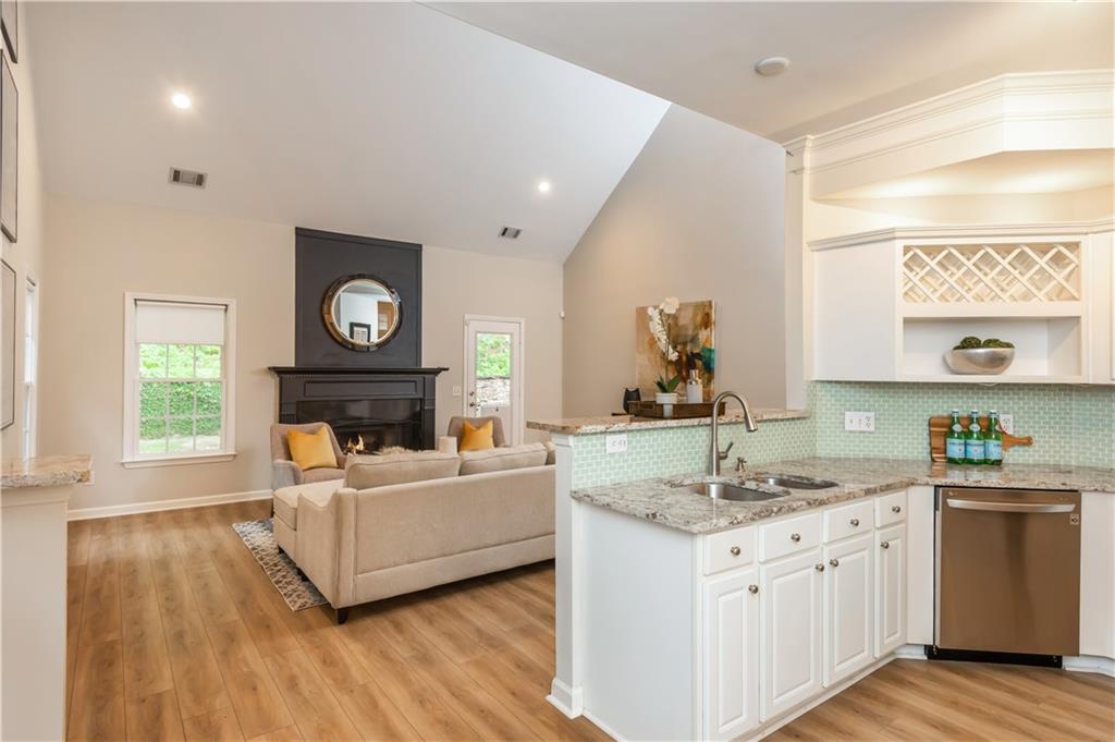 2918 Arbor Creek Lane, Atlanta, Georgia image 18