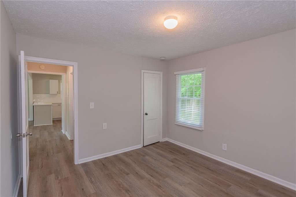 525 Baker Circle, Atlanta, Georgia image 9