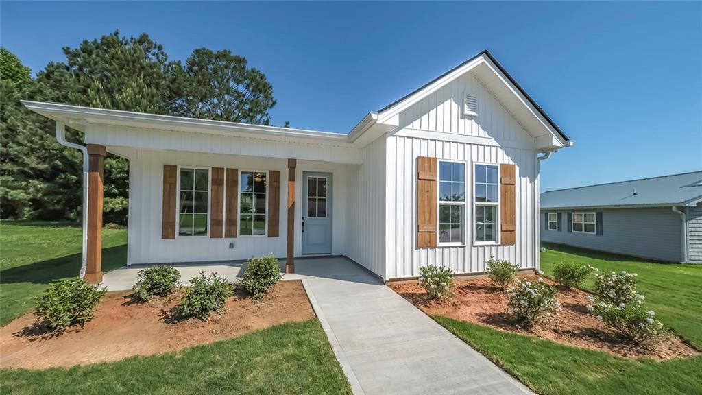 613 River Drive