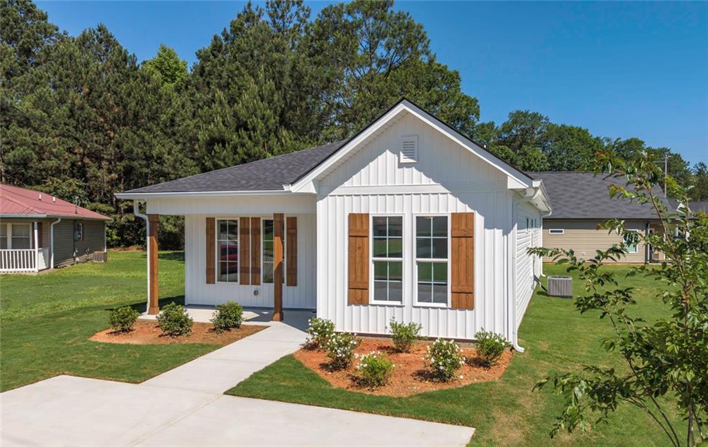 613 River Drive