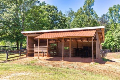 A home in Newnan