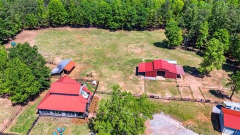 A home in Newnan