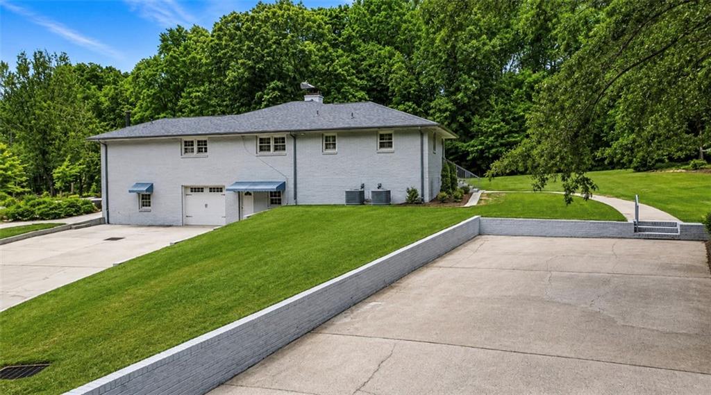 4012 Morris Road