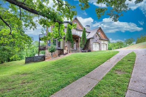 A home in Oakwood