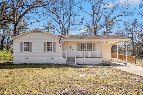 Homes For Sale - 133 N Bellview Road<br/> Aragon, GA 30104