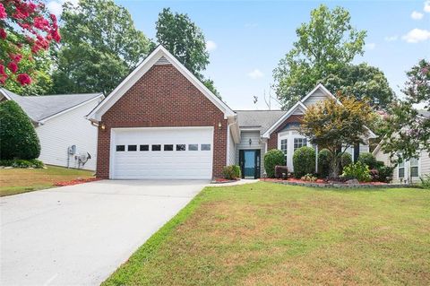 795 WHITECREST Court Lawrenceville GA 30043