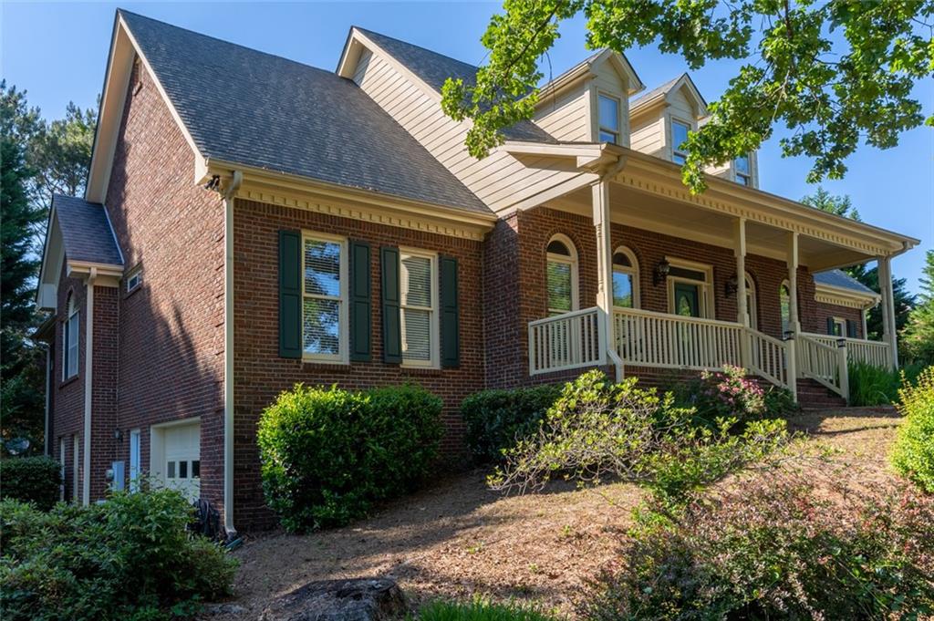 1210 Lancelot Court, Loganville, Georgia image 2