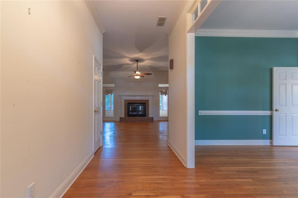 1210 Lancelot Court, Loganville, Georgia image 3