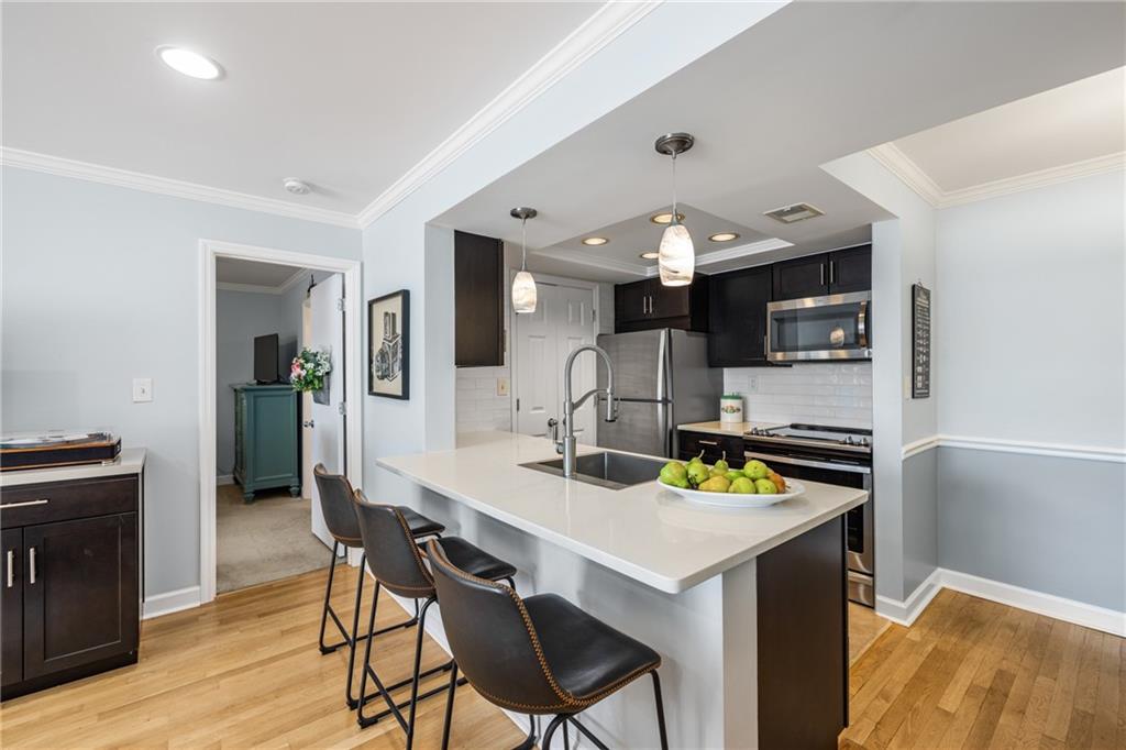 1011 Chastain Park Court NE
