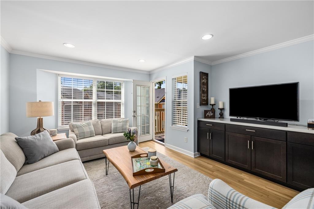 1011 Chastain Park Court NE