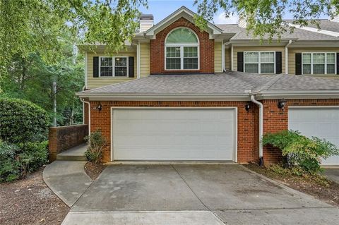 Townhouse For Sale - 43 Hall Manor<br/> Alpharetta, GA 30022