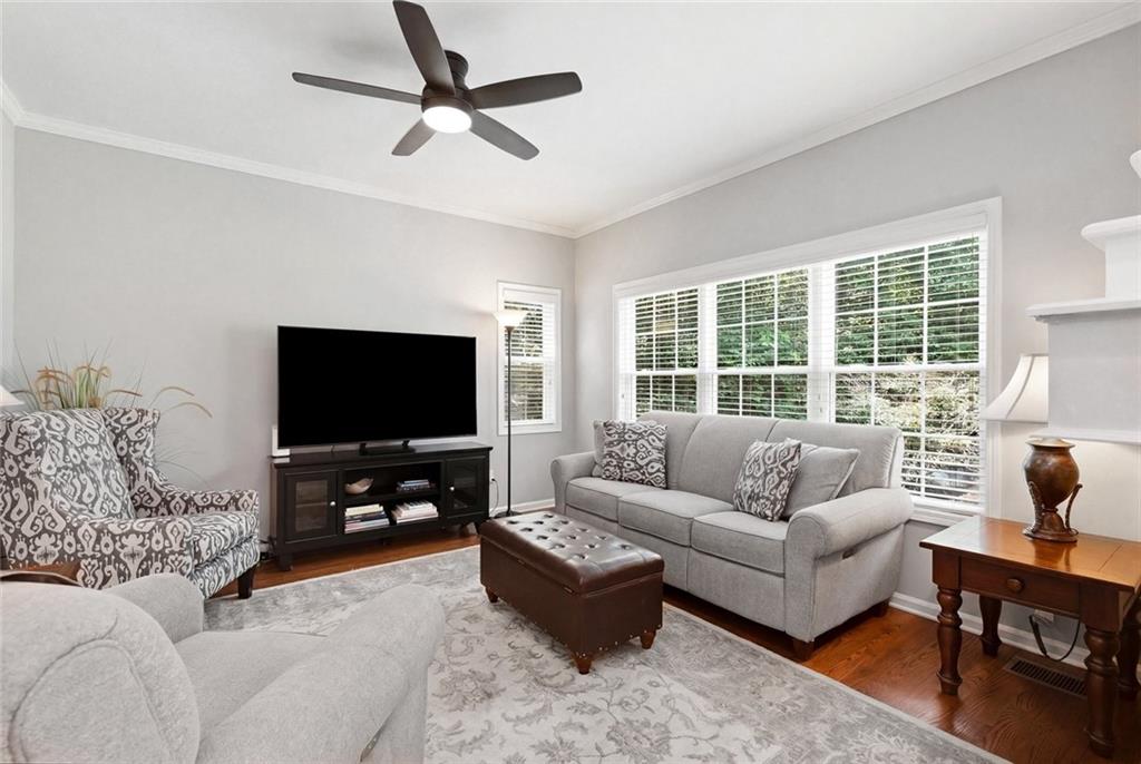 43 Hall Manor