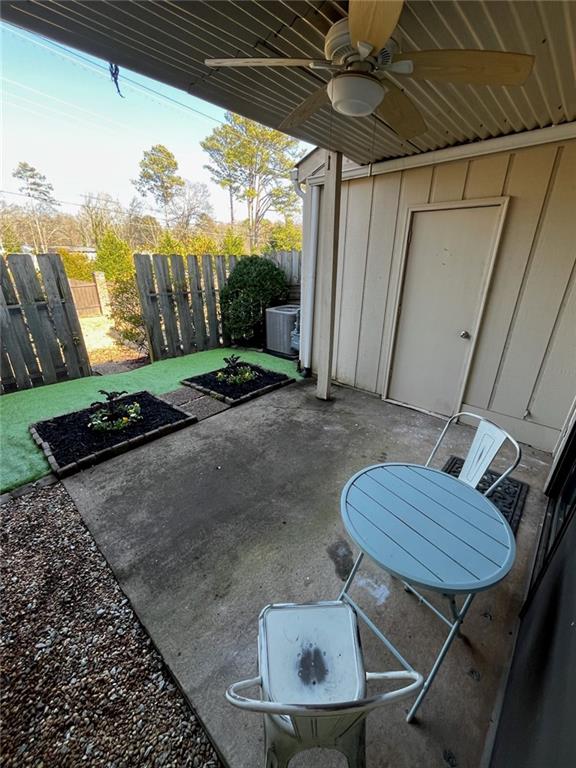 2058 Powers Ferry Trace, Marietta, Georgia image 20