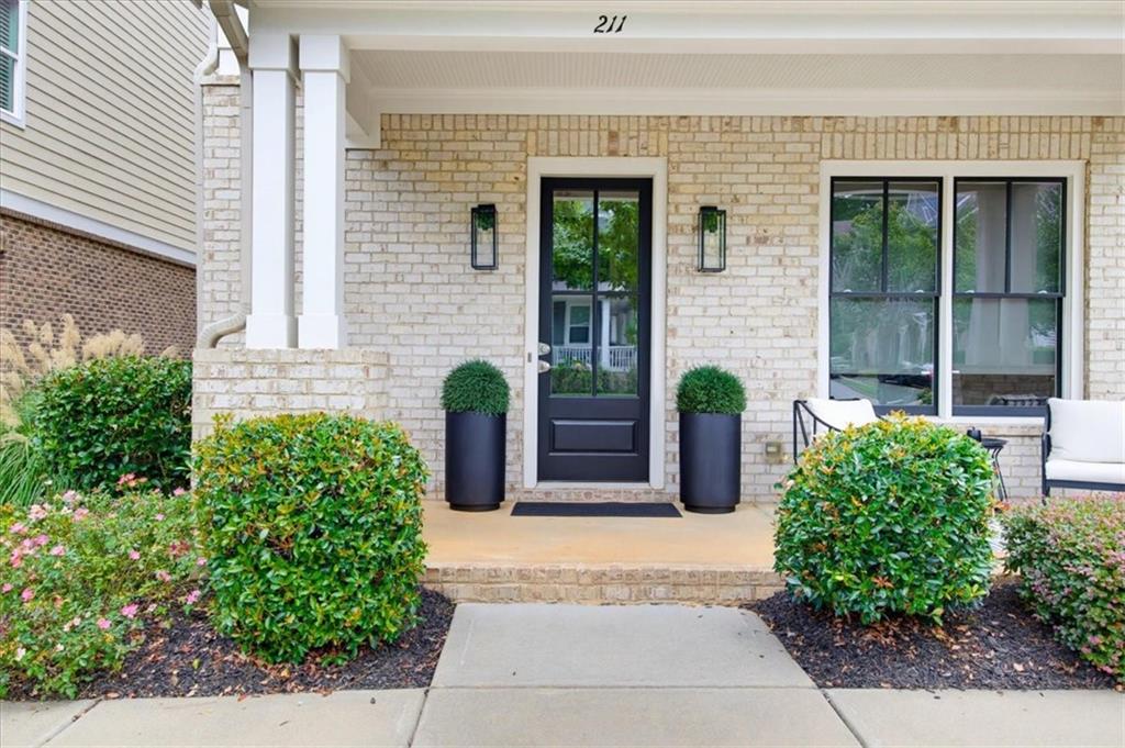 211 Highland Park Point