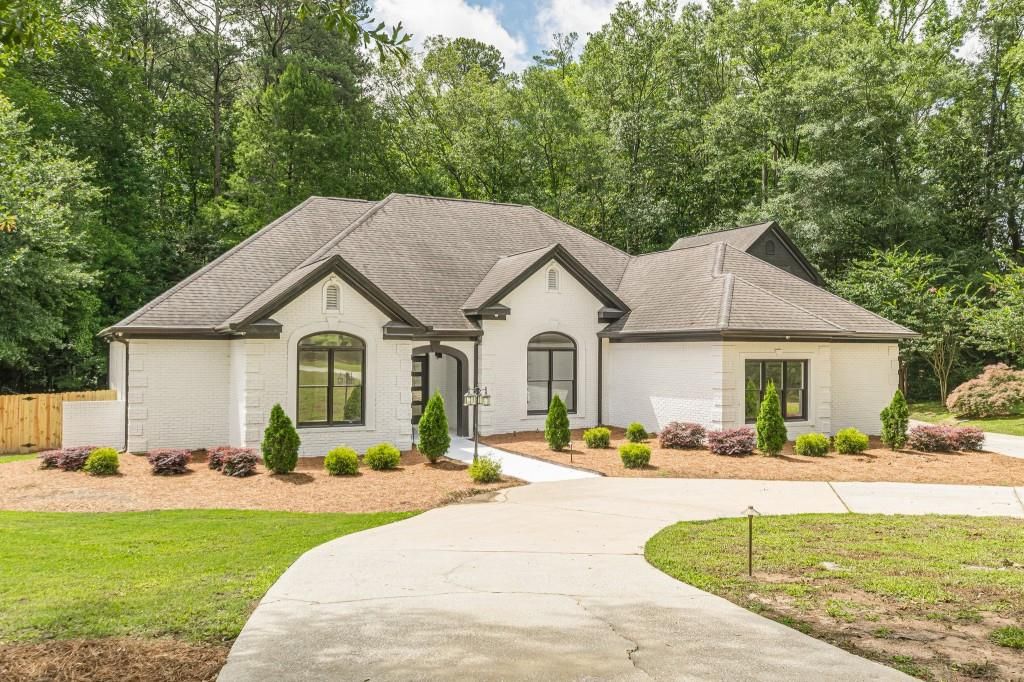 Photo of 6394 Wood Valley Road, Douglasville, GA 30135 (MLS # 7685387)