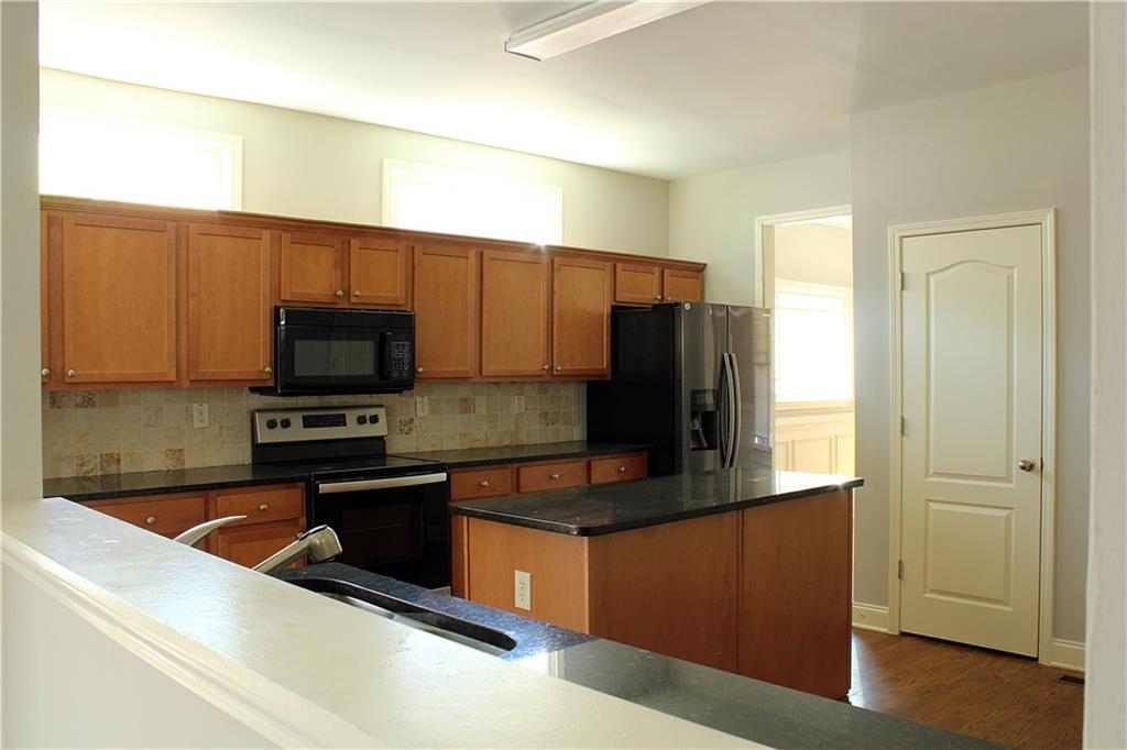 3186 Dogwood Drive, Hapeville, Georgia image 11