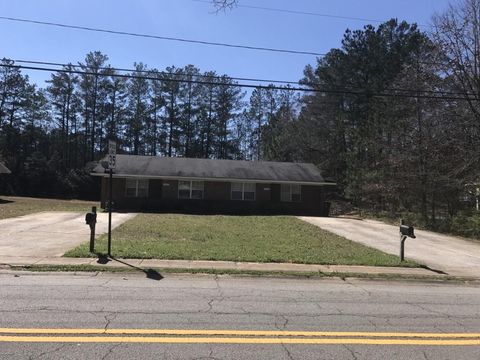 A home in Mableton