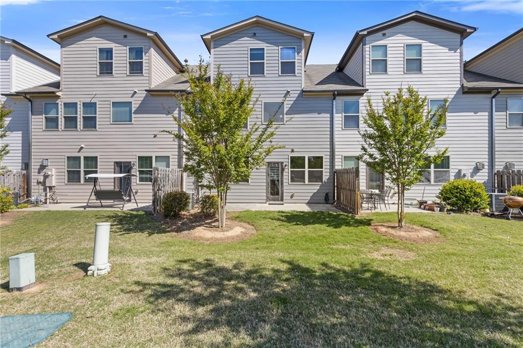 8335 Village Place, Suwanee, Georgia image 44